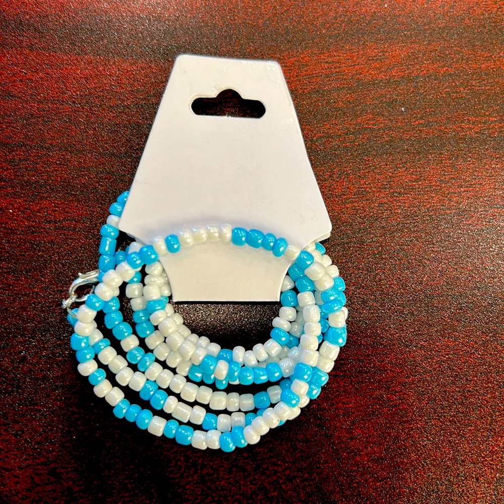 34 1/2in light blue and white seed beaded belly chain